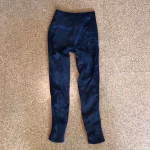 Gray and black tie dye leggings